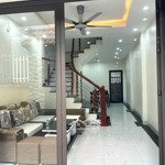 Bán nhà cạnh trường thpt đan phượng. đơn lập 43m2 xây 4 tầng ở ngay. ngõ thông ôtô qua nhà