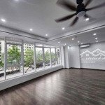 Bán căn chung cư hh1b linh đàm thông sàn tầng 2 tiện kinh doanh. lh 0983392687