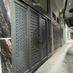Bán nhà chính chủ đầu phố trương định - hoàng mai. 10m ra ô tô đỗ tránh. sổ đỏ giá tốt