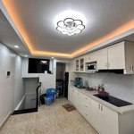 đẹp đỉnh nhà khâm thiên,gần phố ngõ 3 gác ,tặng full nội thất, ngõ thông ,vài bước chân ra ô chợ d