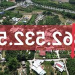 đất xây nhà vườn gần khu du lịch bà nà hills 1078m2 có 400m2 đất ở ngang 18m nở hậu 2.mặt kiệt.