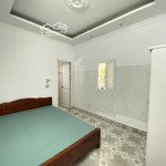 Cho thuê nhà trọ mặt phố phúc diễn nam từ liêm điều hòa nóng lạnh máy giặt đầy đủ 2,3 triệu ở luôn