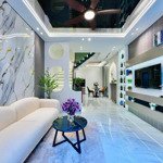 Nhà đẹp full nội thất đường đặng chất, quận 8 giá 2tỷ050 - dt 50m2. gần chợ rạch ông. bao chi phí