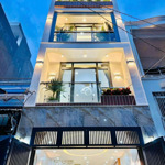 Kẹt vốn bán nhanh nhà huỳnh tấn phát p. phú thuận q.7 dt: 69,42m2 giá: 2tỷ550tr