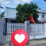 Cần bán căn nhà ngay trung tâm phước bửu xuyên mộc cách hồ bà tô 300m