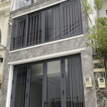 Bán Nhà Đường Trần Phú Gấp Do Đang Cần Tiền, Gần Trường Đại Học Sài Gòn, 60M2 Giá Bán 3 Tỷ 150