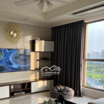 Tôi cho thuê căn hộ 100m2, với 2pn + 2wc, full đồ tại starlake kđt tây hồ tây, tây hồ, hà nội
