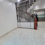 Cho thuê nhà ngõ quan nhân 4 tầng x 46m2, 4pn, 3wc, 16triệu kd online, vp c.ty, ở gđ, nhóm