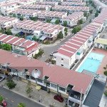 Bán căn liên kế vườn kđt oasis, sổ hồng riêng, view đằng sau hồ bơi, giá 1,4 tỷ, hỗ trợ vay 1,1 tỷ