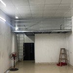 Cho thuê nhà mặt đường ql 21a ngay trung tâm huyện bình lục, cách chợ huyện vài bước chân, giá tốt