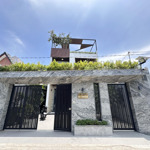 Bán Villa Nhà Vườn Cao Cấp Ngay Trung Tâm Phường 6 Tp. Mỹ Tho
Không Gian Nghỉ Dưỡng Giữa Lòng Phố