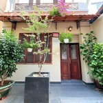 đi định cư cần tìm chủ mới cùng gu - chăm chút căn nhà đầy tâm huyết - ngay khu phan xích long, gần