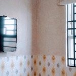 Cho thuê căn hộ babylon có 2 điều hoà,bể bơi đủ bếp máy giặt chính chủ