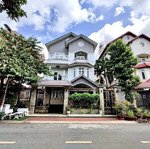 Bán Nhà Đường Số Tân Quy Quận 7, Gần Lâm Văn Bền 10 X20 . Giá Bán 28 Tỷ 9 .Gpxd 7 Tầng. Gần Lotter Mart