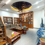 5 Tỷ Hơn Nhà 40M Tại Phúc Lợi Giang Biên Gần Ô Tô