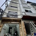 Siêu Phẩm - Nhà Dân Mới Xây - 7 Tầng Thang Máy - Ô Tô Ngủ Trong Nhà