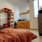 Chính Chủ Cho Thuê Căn Hộ Full Nt Cửa Sổ Trời Thoáng Có Dọn Phòng Máy Giặt Riêng Ngay Cầu Thị Nghè
