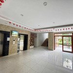 Bán Chung Cư C5 Đường Nguyễn Cơ Thạch, Nam Từ Liêm Căn Tầng Đẹp 107M 3 Phòng Ngủfull Đồ Sẵn Vào Ở Ngay