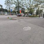 Nhà Diện Tích Khủng Phố Ái Mộ Thông Hồng Tiến 90M - Giá 213 Triệu/M