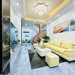 Cho thuê nhà nguyên căn mới kinh koong ngõ 69 Hoàng Văn Thái, 40m2 x 4 tầng, 5 PN, 16 Triệu