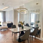 Mình Chính Chủ Cần Bán Căn Góc 3 Ngủ 116 M2 Giá Trực Tiếp 10.2 Tỷ Kingpalace Liên Hệ: 0356179111