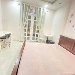 Phòng Ban Công 4 Triệu5 Trung Tâm Quận 7