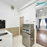Phòng Tách Bếp Cửa Sổ To Giá Siêu Mềm Chỉ 4, 8 Triệu Bao Gồm Full Nội Thất, Máy Giặt Sát Quận 10, Quận 5