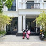 Bán Nhà Phố Vinhomes Grand Park | 108M, Full Nội Thất, Có Thang Máy Giá Bán 18.55 Tỷ Bao Hết