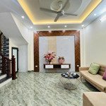 Bán Nhà Riêng Tại Đường Nam Dư, Hoàng Mai, Hà Nội, 5,7 Tỷ, 30 M2