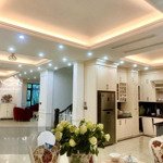 Bán Nhà 4T Phố Lâm Hạ Siêu Víp, Diện Tích: 90M2, Mt6M, Gần Hồ, Cạnh Công Viên, Kd, Dòng Tiền 30 Tr/ Tháng