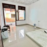 Cho Thuê Phòng Trọ 25M2 + 20M2 Ban Công Kế Đại Học Luật Tphcm