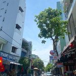 Kẹt Tiền Bán Nhà Mặt Tiền Đường Hải Hồ Gần Chợ Đống Đa