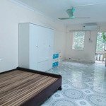 Chủ Nhà Cần Bán Gấp Căn Hộtập Thể Tầng 2 Vĩnh Hồ - Trung Tâm Đống Đa - Tiện Ích Đầy Đủ Cho Người