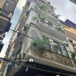 Bán Nhà Mặt Phố Chùa Láng - Lô Góc -Diện Tích145M2, 9 Tầng Thang Máy,Mặt Tiềnrộng, 46 Tỷ