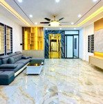 Bán Nhà Phố Cổ Linh 7 Tầng Thang Máy Ô Tô Vào Nhà Giá Chỉ 8.6 Tỷ
