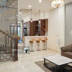 Cho Thuê Nhà Phố Gần Công Viên Tại Lakeview City, 35 Triệu, 100M2, Full Nội Thất, Quận 2, Hcm