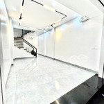 Cực phẩm cầu giấy dt nhà 50m2 6 tầng ô tô qua nhà, kinh doanh mọi loại hình