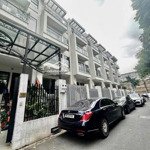 Bán Nhà Khu Liền Kề Vip Quận Thanh Xuân, 107M, 5 Tầng, 30 Tỷ, Thang Máy Nhập Khẩu, Nội Thất Cao Cấp