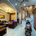 Nh.à Đẹp Phố Thái Thịnh -Dân Xây, Đủ Nội Thất Xịn - Mặt Tiền Cực Rộng, Diện Tích: 39.1M2, Giá Chỉ 11.2 Tỷ