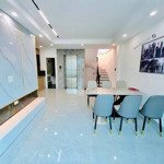 Bán Nhà Đền Lừ Thang Máy 40M Giá Bán 7,95Tỷ Siêu Rẻ, Ngay Gần Phố Ô Tô