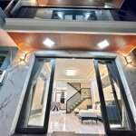 Bán nhà đẹp Quận 7 - Diện tích: 4,3 x 14m.- Giá: 6Ty2