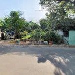 Cần bán gấp đất mặt tiền đường giồng lớn, mỹ hạnh nam, đức hoà diện tích 120m2 giá 760 triệu shr.