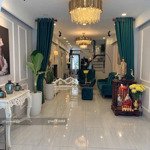 Xoay tiền cần bán nhà đường bến vân đồn, phường 5, quận 4, giá 3 tỷ 550, diện tích 62m2