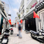 Giảm 500tr bán gấp nhà 1t2l kiên cố ngay phạm văn đồng - 62m2 giá còn 6.3 tỷ bớt lộc- tặng nội thất