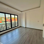 Bán nhà đội cấn gần lê hồng phong. ngọc hà ba đình. hà nội thang máy 35m x 6 tầng chỉ 8,3 tỷ có tl