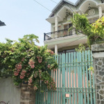 Bán nhà biệt thự sân vườn 8 x 16m đẹp như cổ tích, 3 tầng, huỳnh tấn phát, quận 7, chỉ 6.x tỷ