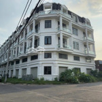 Bán shophouse 5 tầng cạnh chợ an sương diện tích 100m giá chỉ 13,xxx tỷ!