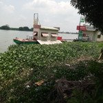 Bán cây xăng dầu kèm nhà ở xây dựng kiên cố bêtông