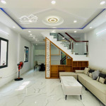 Sang Nhượng Gấp Nhà Hoàng Văn Thụ P.4 Q. Tân Bình,Diện Tích32.4M2, Sổ Hồng Riêng Chính Chủ