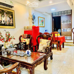Bán Gấp Nr 8Ngủ 8 Vệ Sinh72M2 Tại Nguyễn Thị Minh Khai, Đa Kao, Q1, 19 Tỷ Vnd